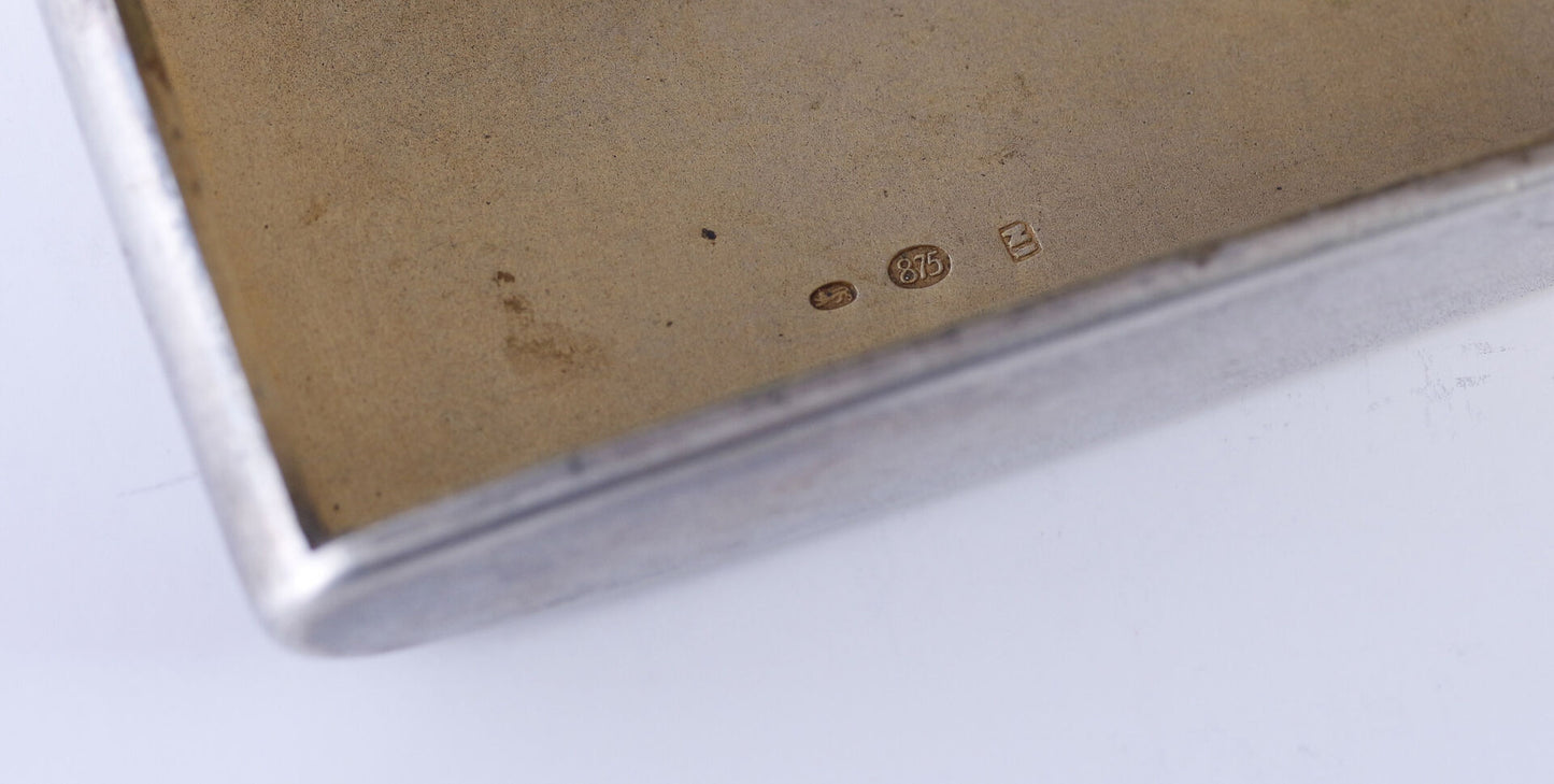 Silver sigarette case "Lully"