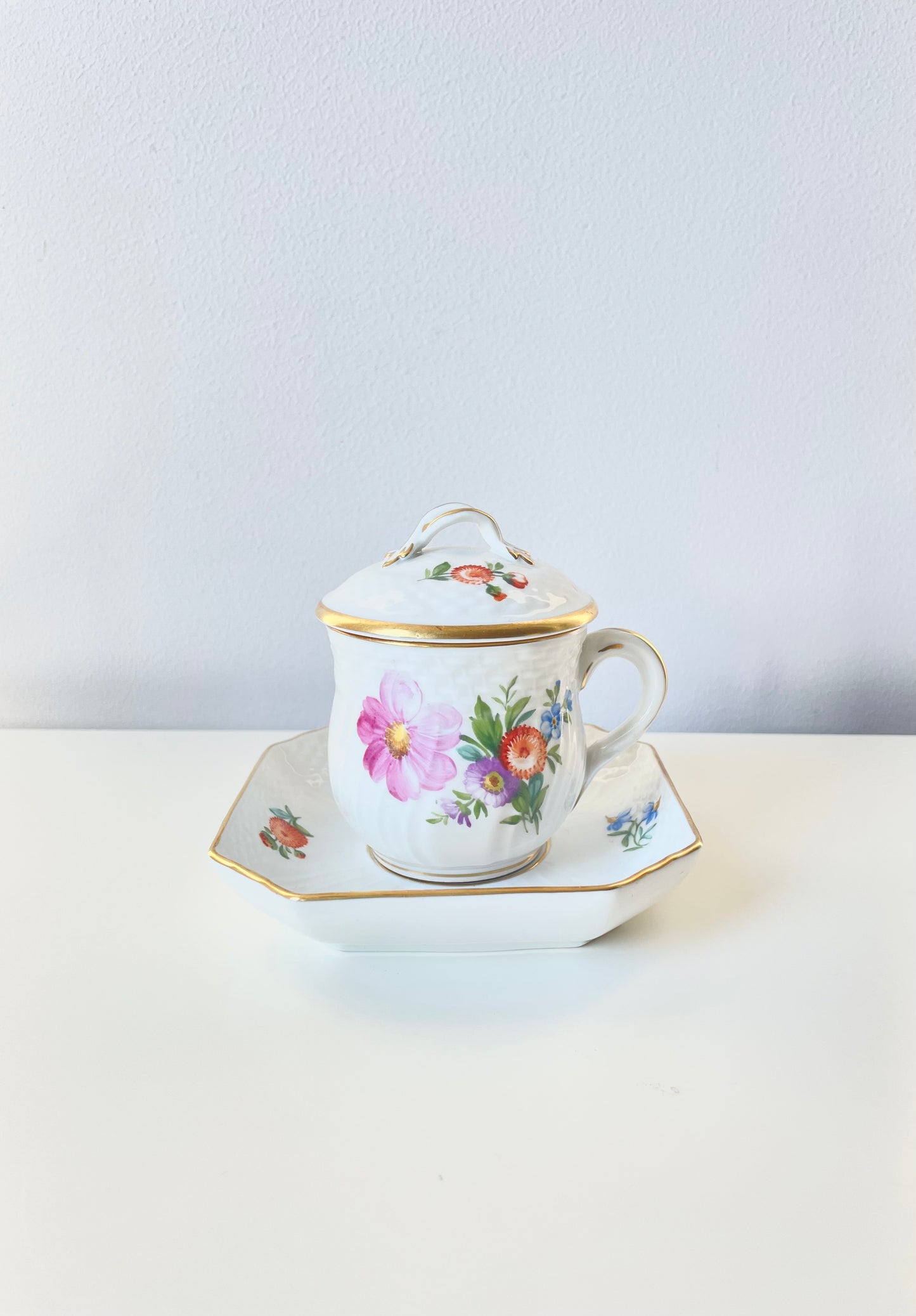 Royal Copenhagen, Saxon Flowers Pot De Crème cup (1)