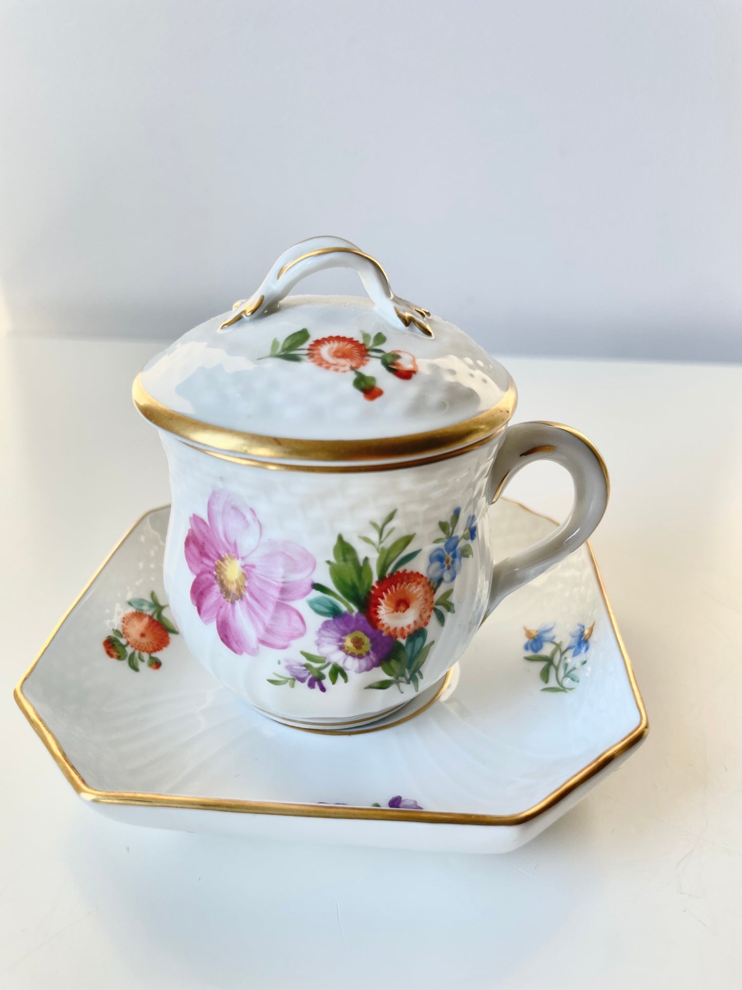 Royal Copenhagen, Saxon Flowers Pot De Crème cup (1)