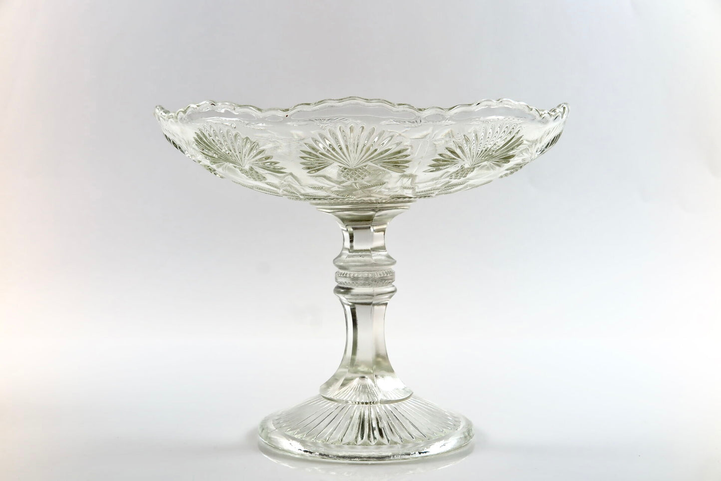 Estonian First Independance period fruit bowl with cornflower motive by Johannes Lorup manufactury