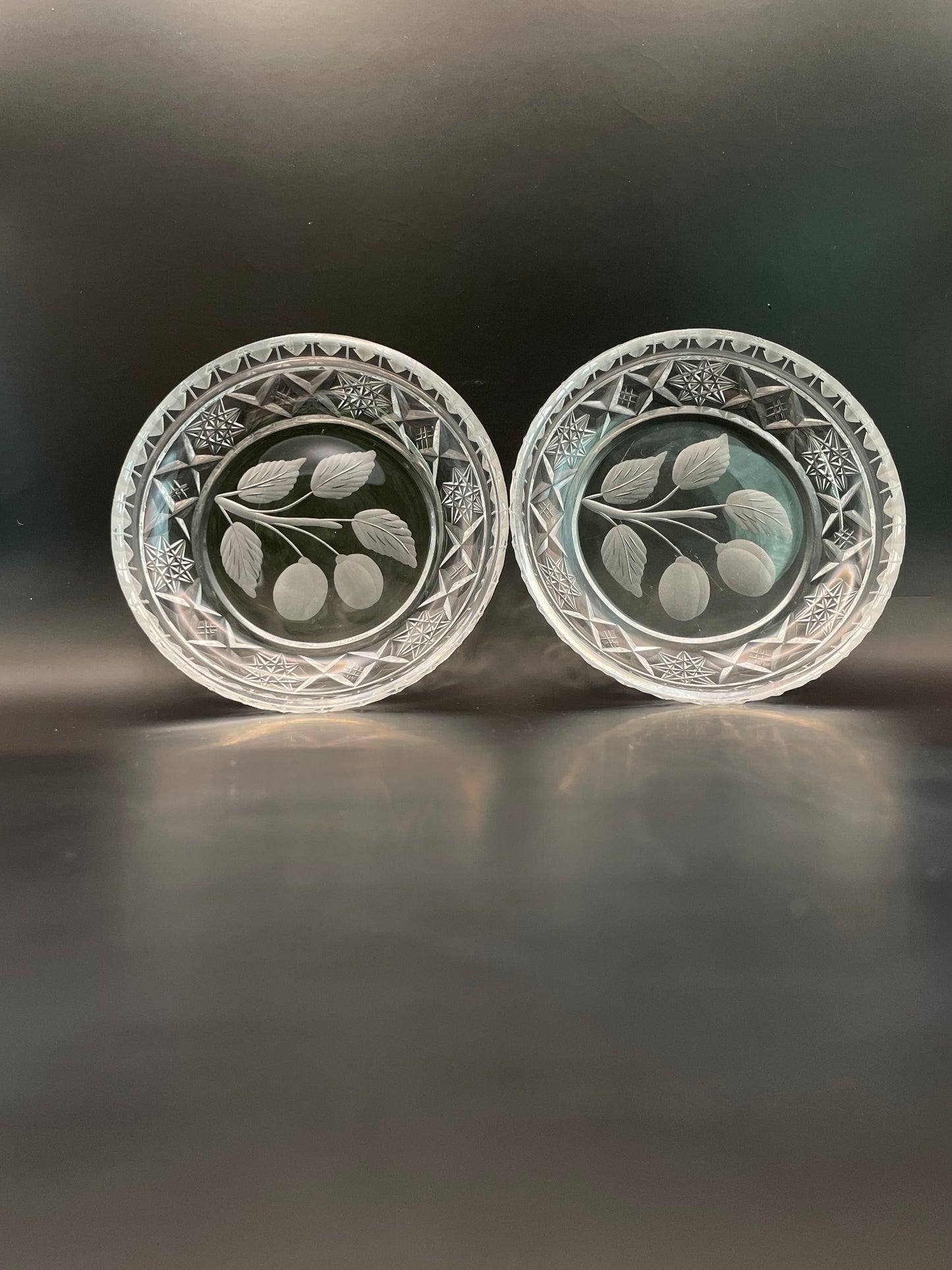 Two small Estonian crystal workshop plates