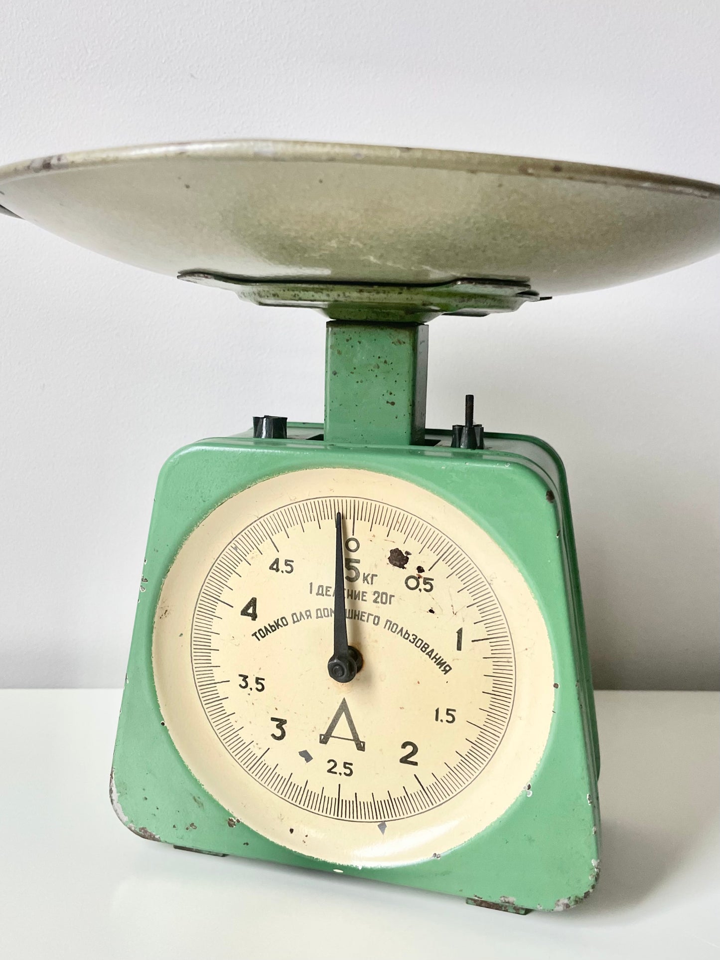 Vintage USSR kitchen scale from 50-60ies