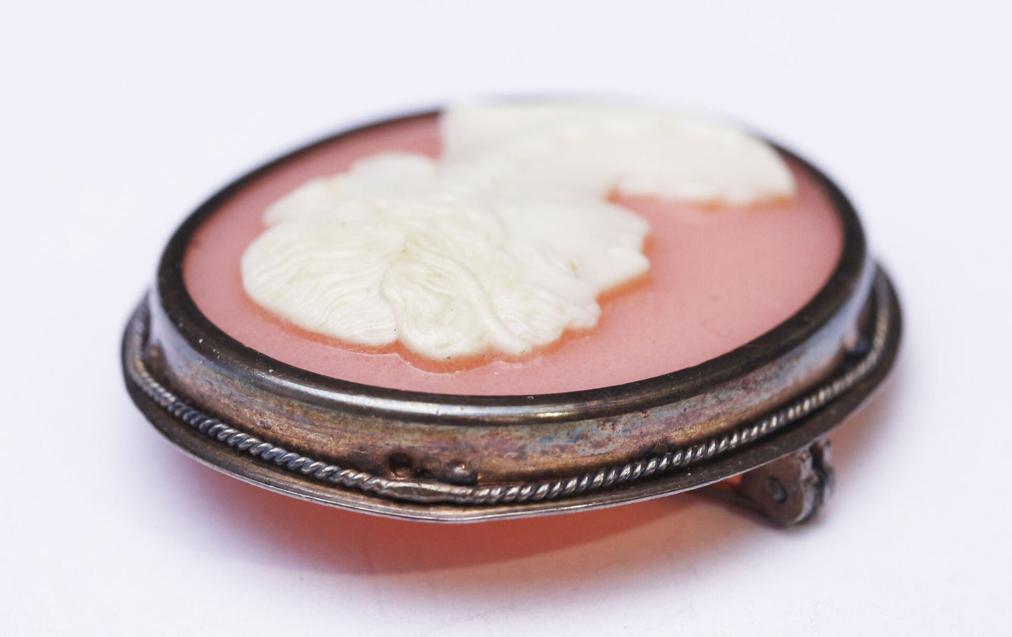 Beautiful pale pink silver (875 standard) cameo brooch