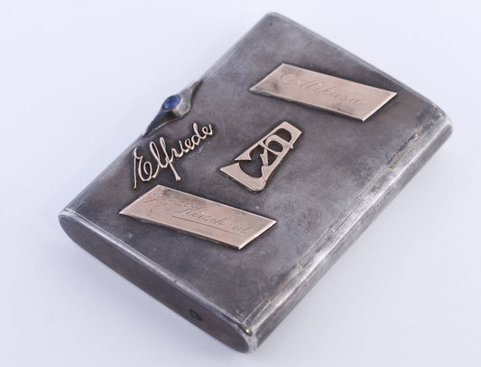 Silver cigarette case decorated with gold