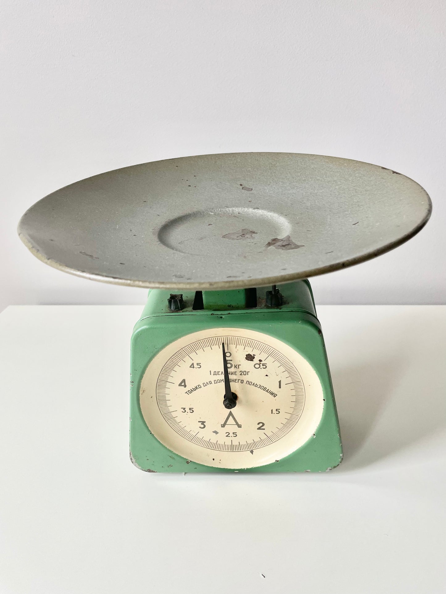 Vintage USSR kitchen scale from 50-60ies