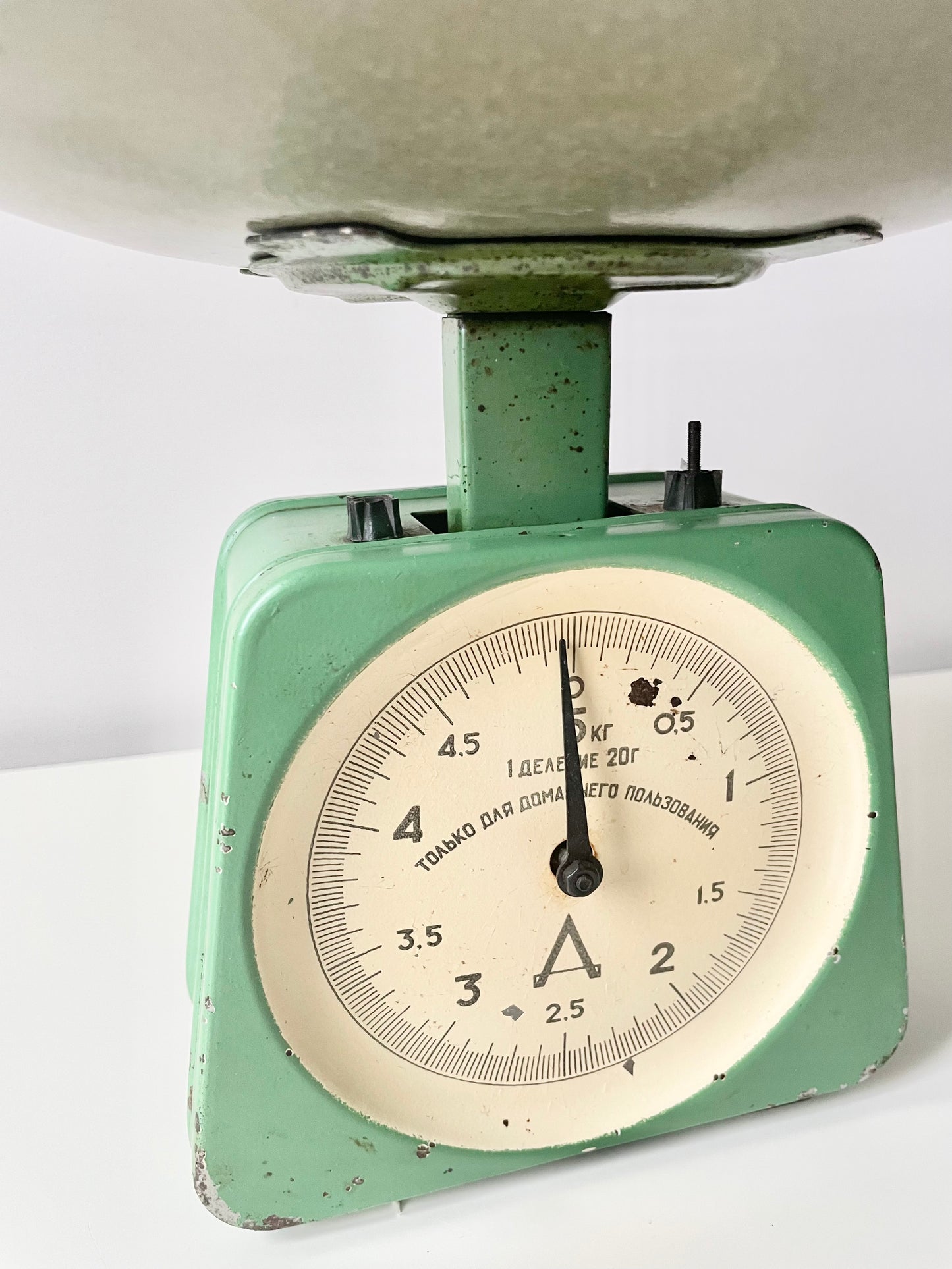 Vintage USSR kitchen scale from 50-60ies