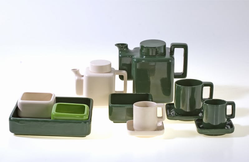 A ceramic plate designed by Leo Rohlin, produced by TEKT in Estonia in the early 70ies