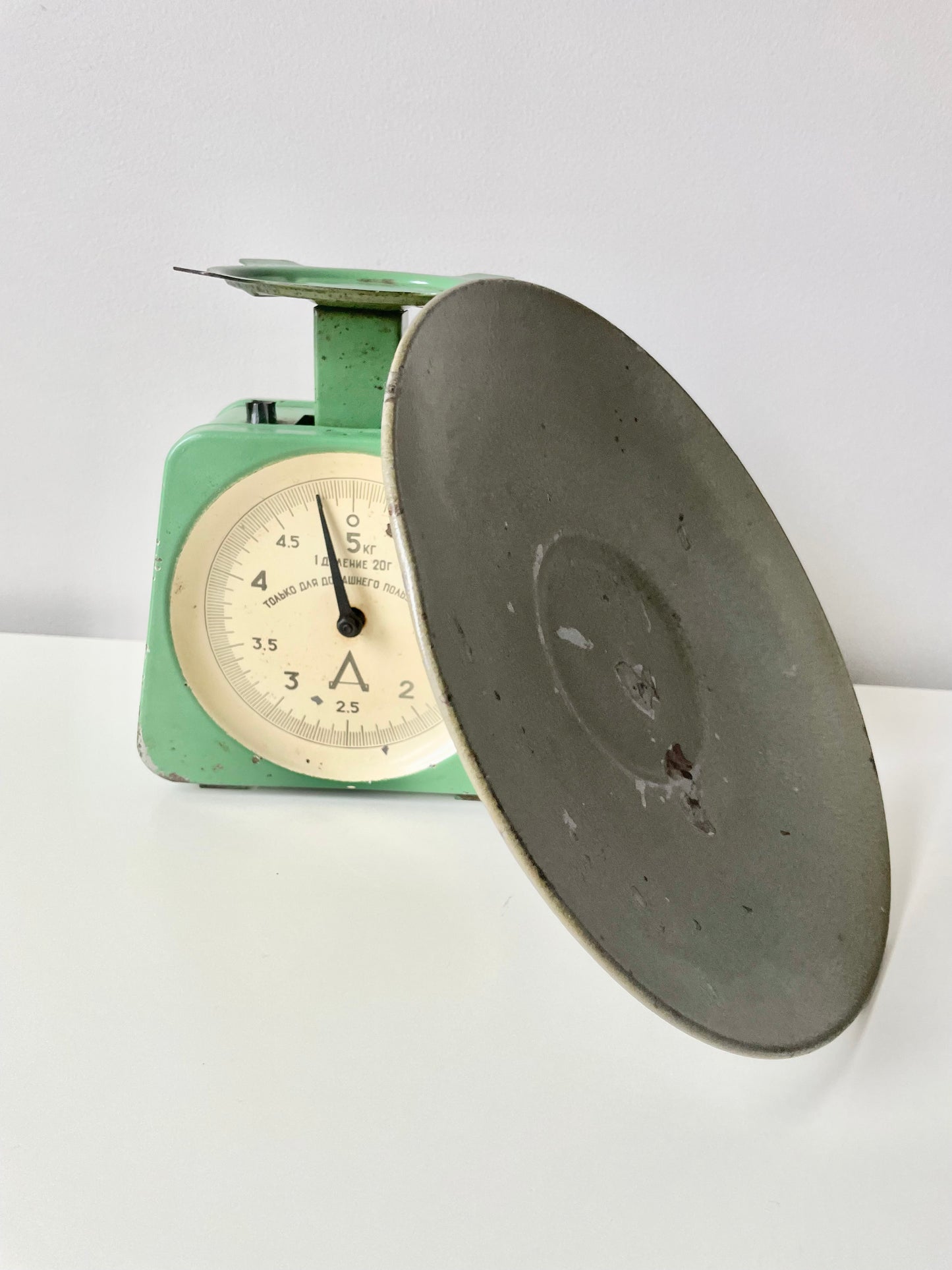 Vintage USSR kitchen scale from 50-60ies