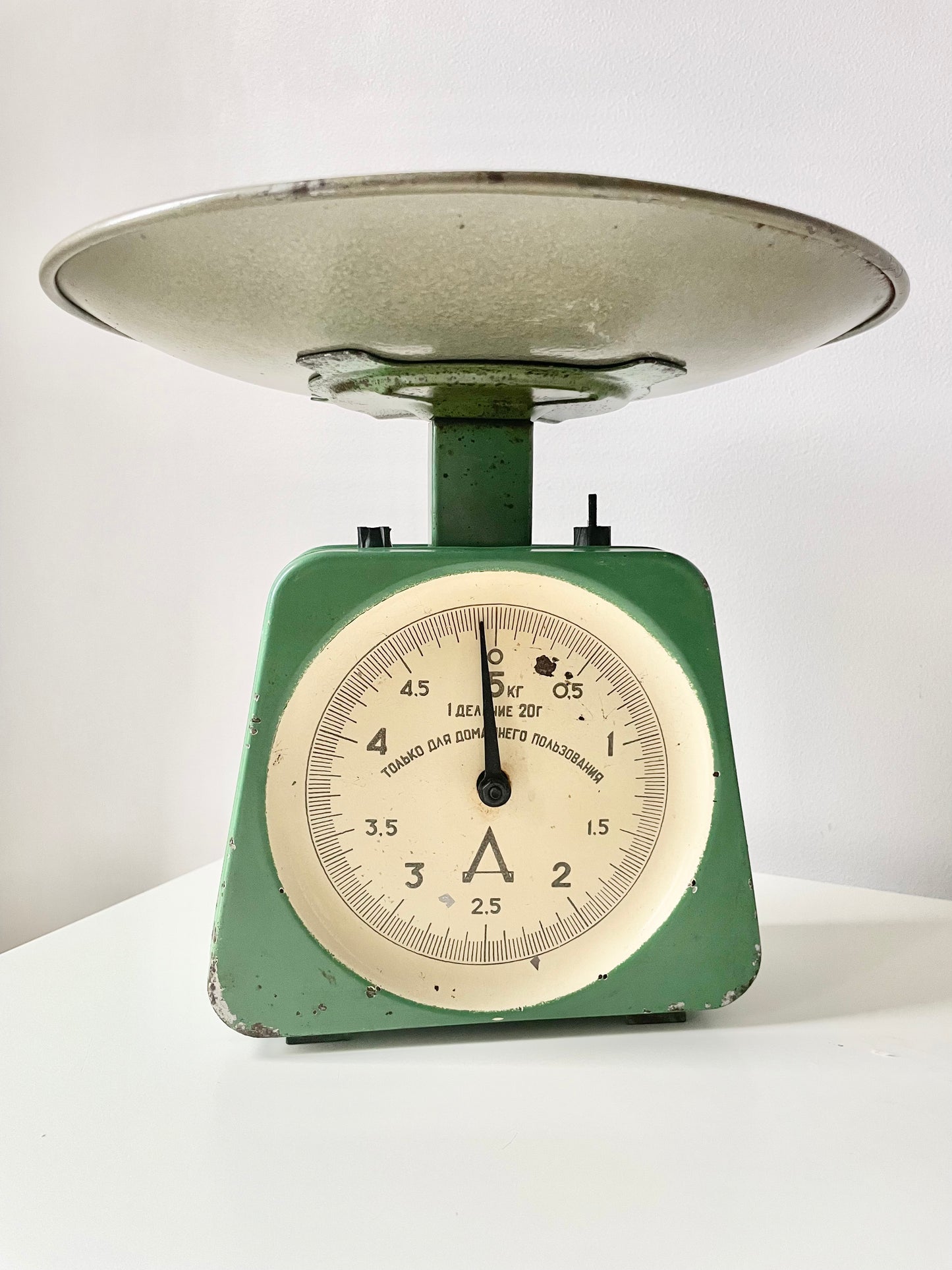 Vintage USSR kitchen scale from 50-60ies