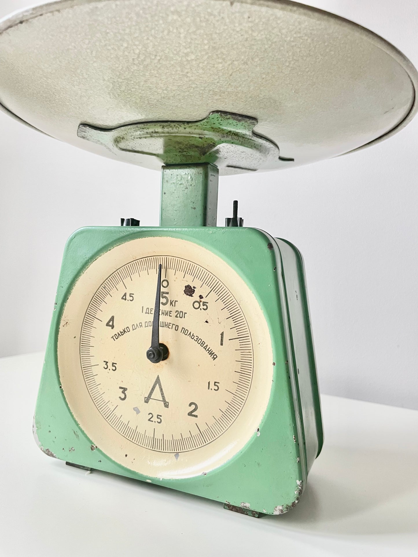 Vintage USSR kitchen scale from 50-60ies