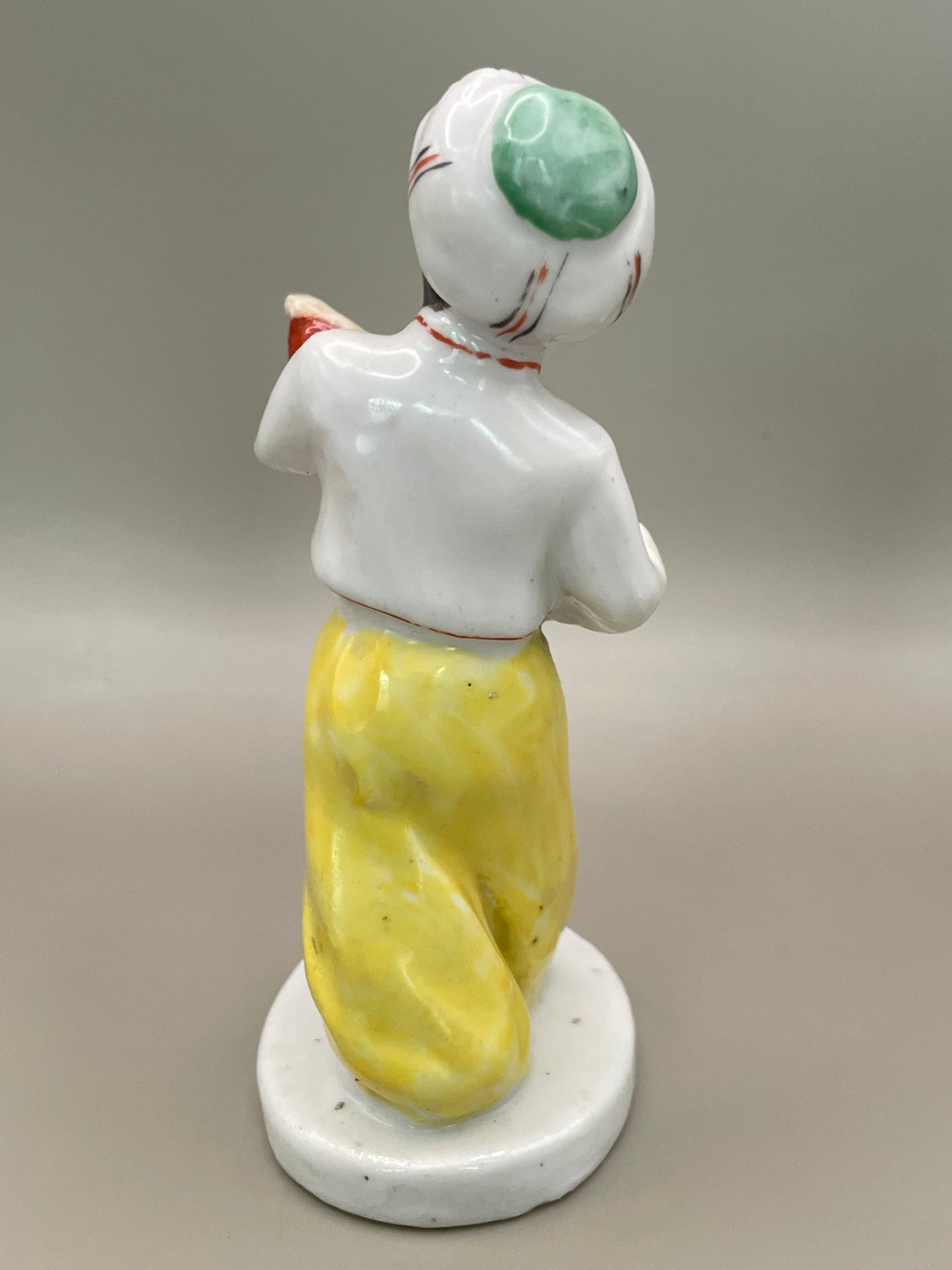 Arabian boy with banjo figurine by Gorodnitsa