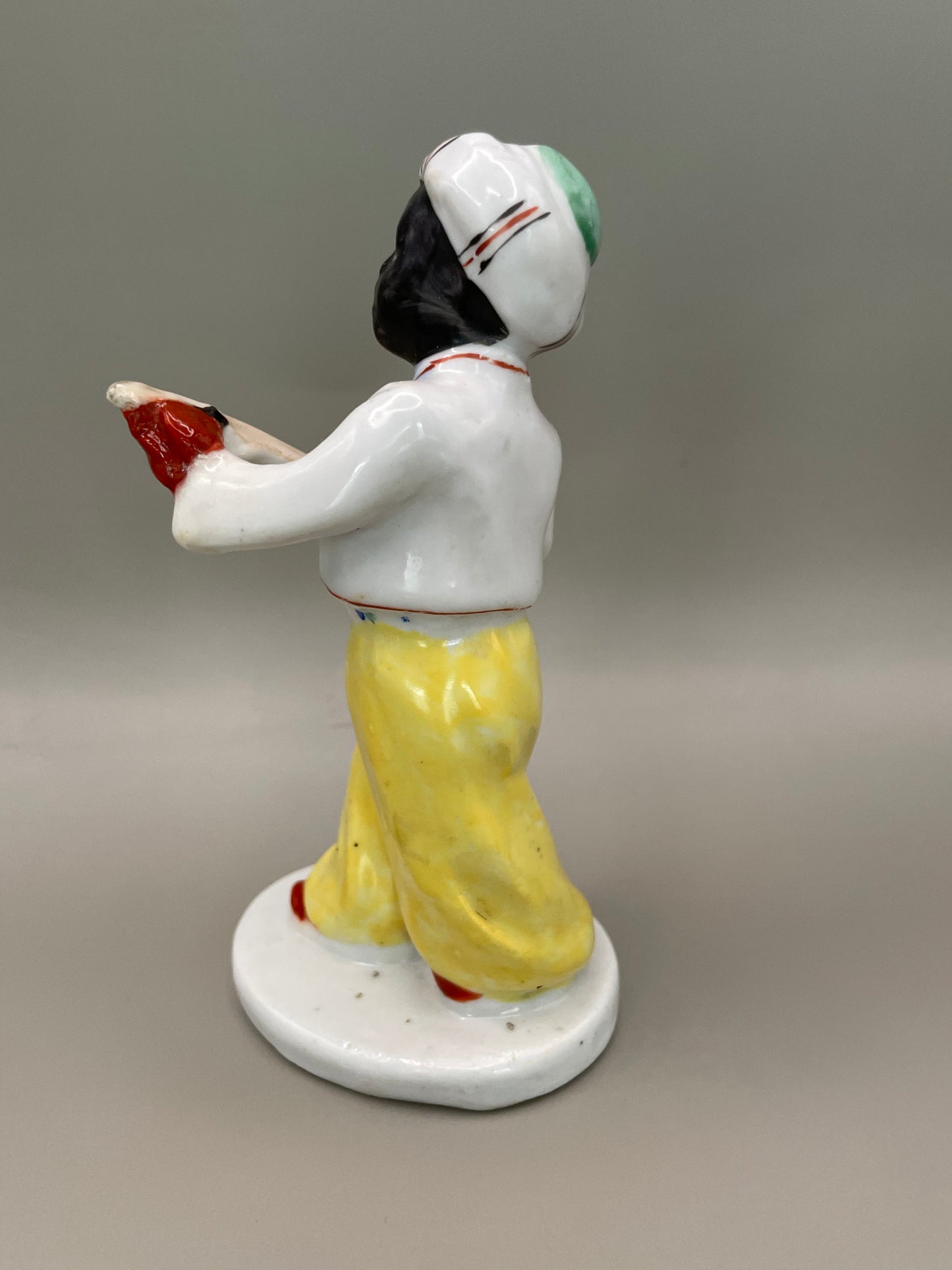 Arabian boy with banjo figurine by Gorodnitsa