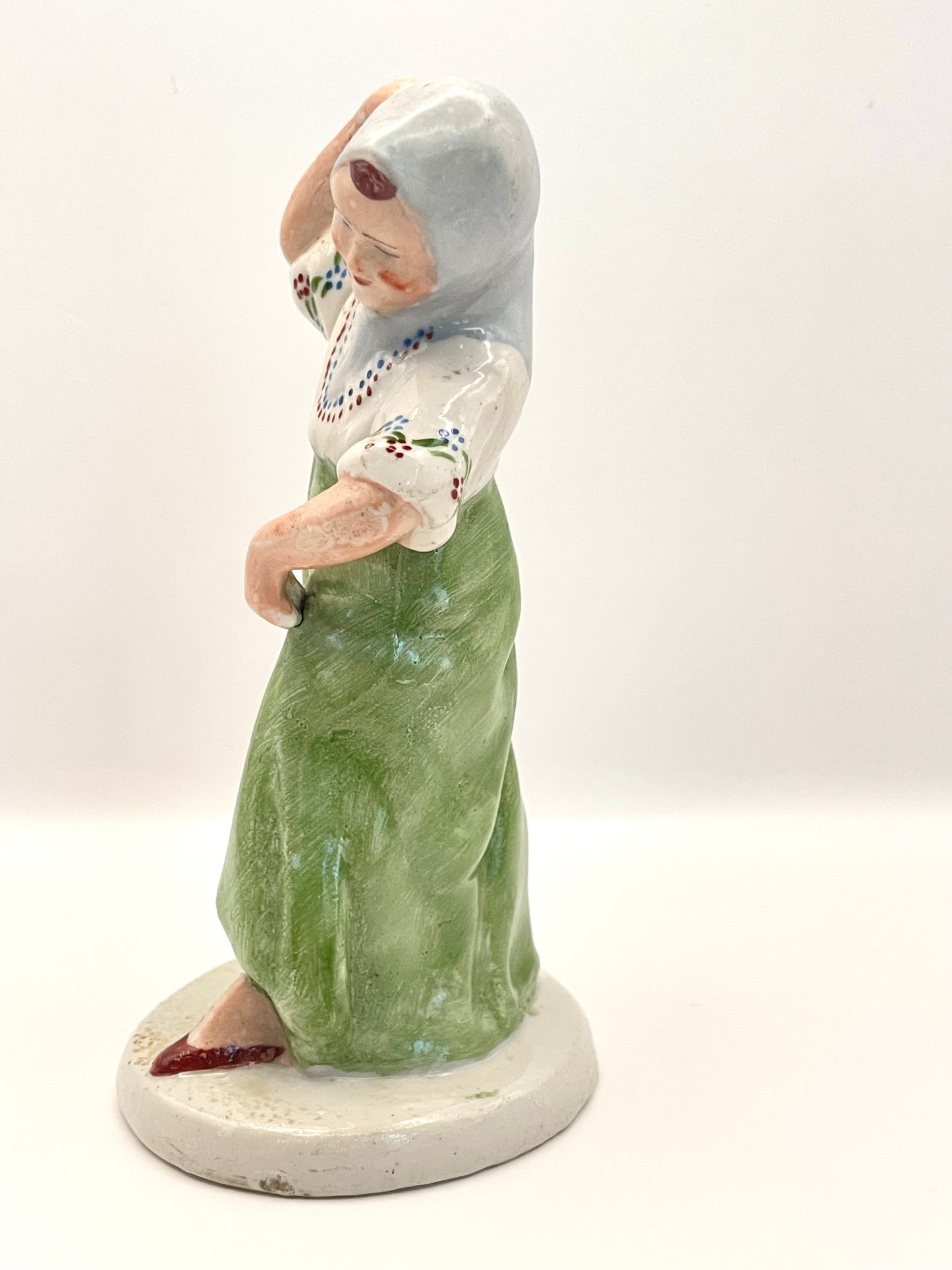 Dancer Darjushka figurine by Gorodnitsa from 1930-50ies