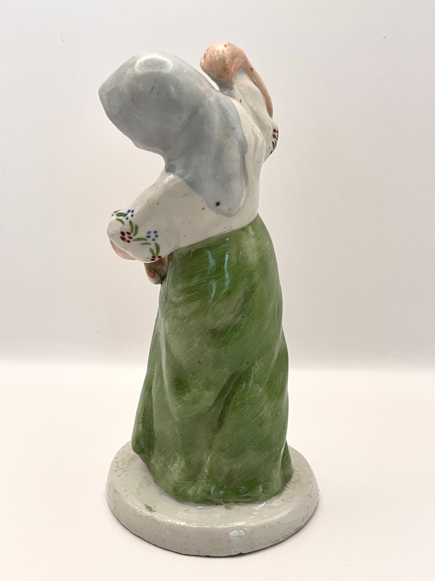 Dancer Darjushka figurine by Gorodnitsa from 1930-50ies