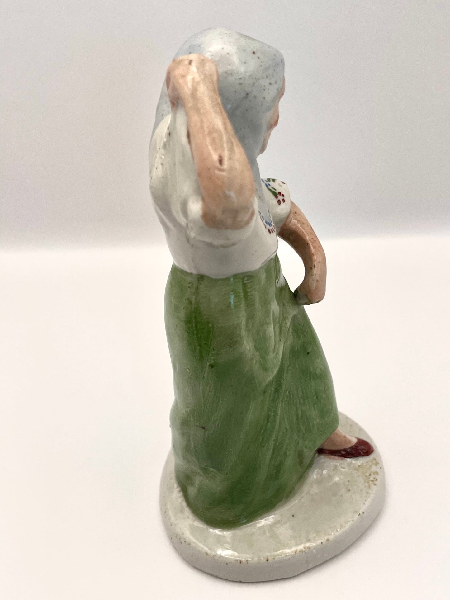 Dancer Darjushka figurine by Gorodnitsa from 1930-50ies
