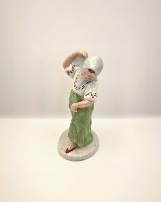 Dancer Darjushka figurine by Gorodnitsa from 1930-50ies