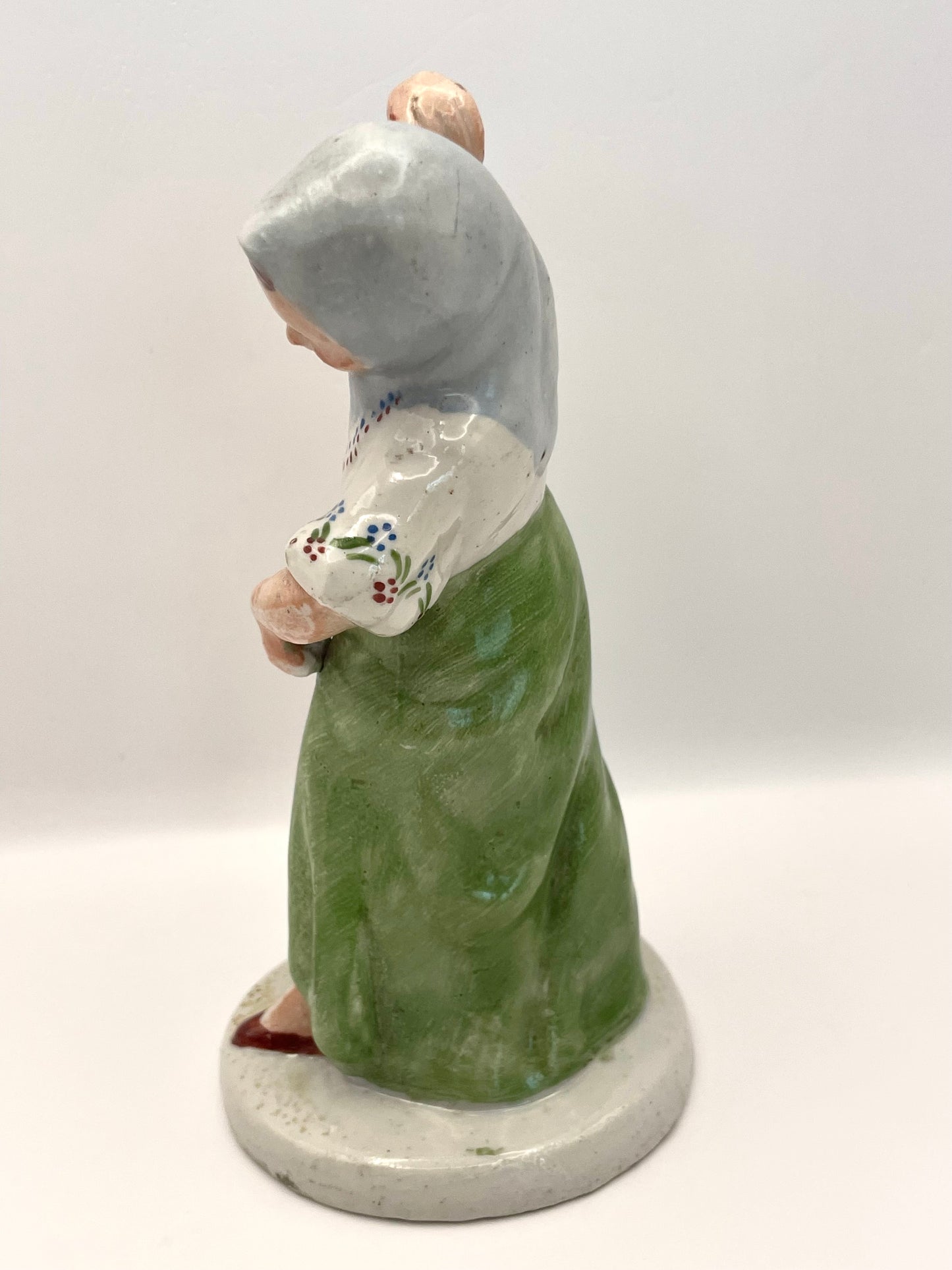 Dancer Darjushka figurine by Gorodnitsa from 1930-50ies