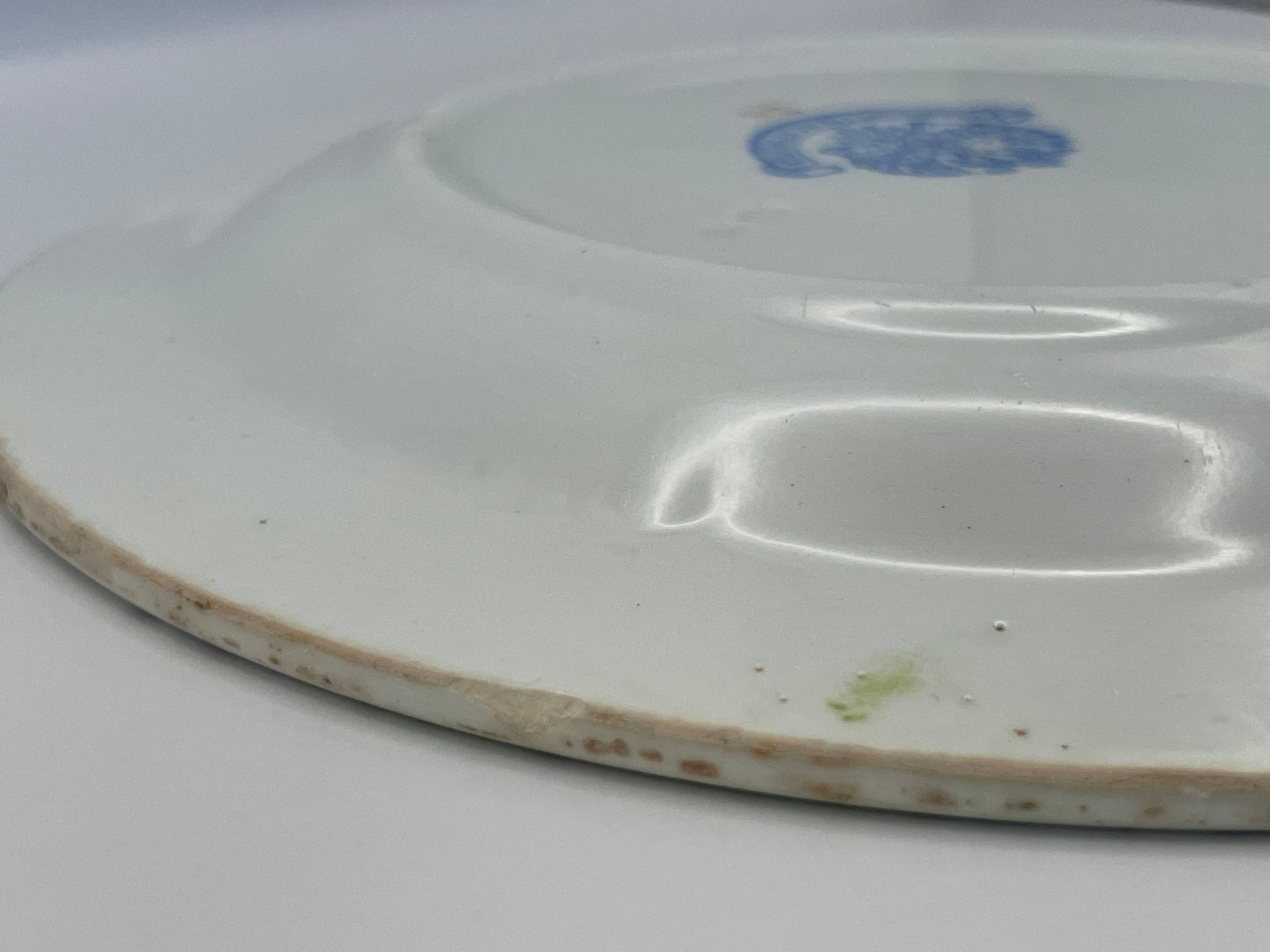 Charming Kuznetsov's fajans plate