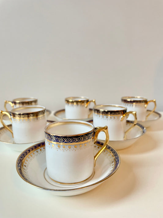 Antique Kuznetsov's coffee set of 6 cups and 7 saucers