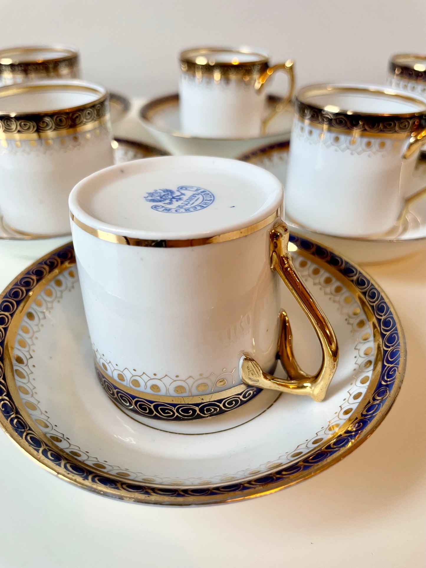 Antique Kuznetsov's coffee set of 6 cups and 7 saucers