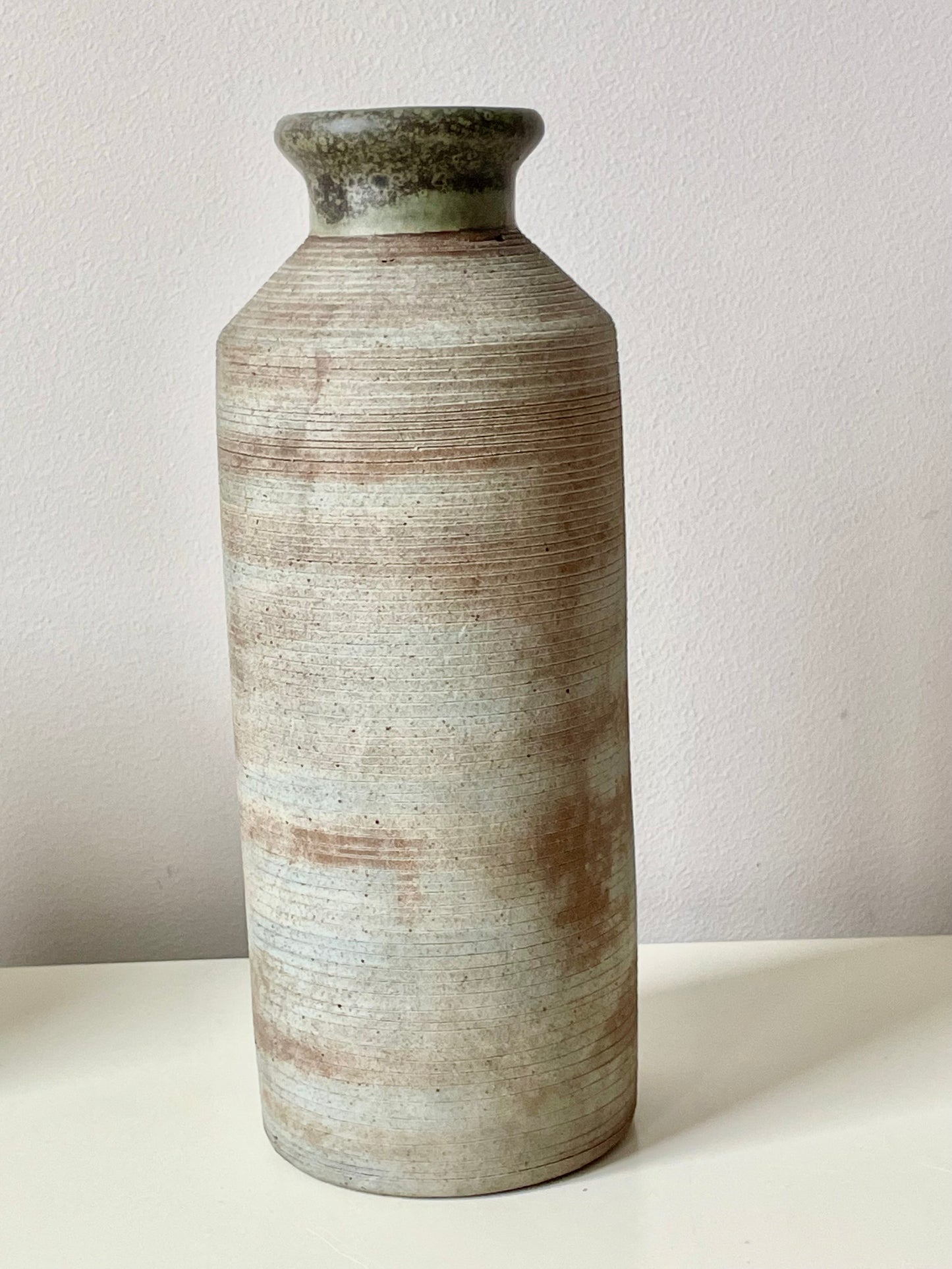 Estonian KFK high heat ceramics from 60ies