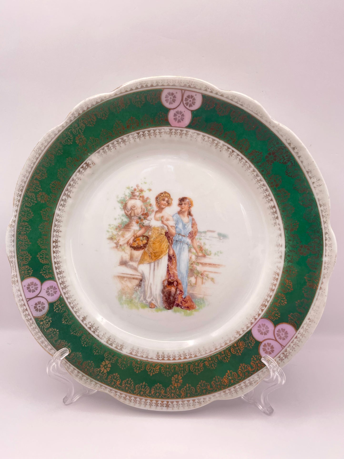 Post-revolution era platter with Vseukrtrest porcelain mark (ex-Kuznetsov’s mark)