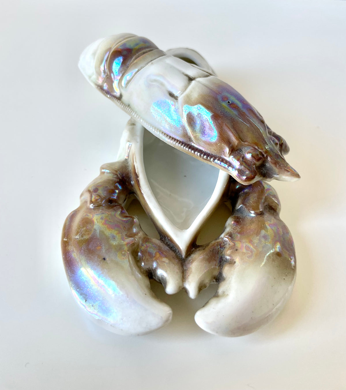 Butter or caviar porcelain lobster-shaped box