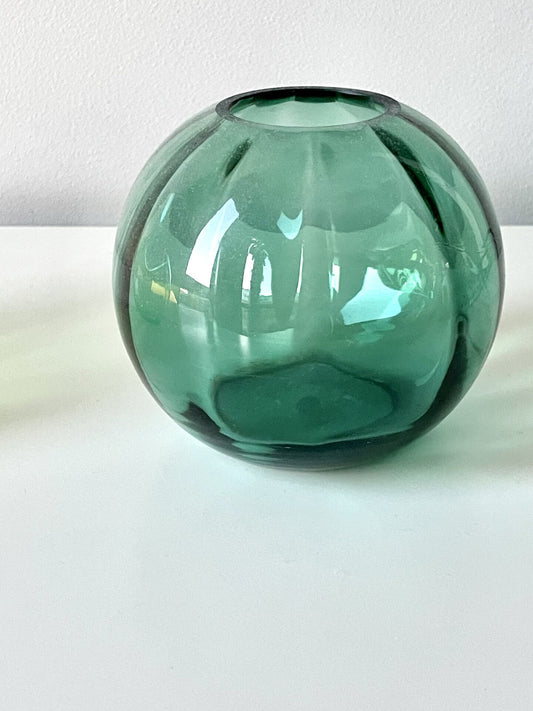 Glass vase produced by Johannes Lorup manufactury (Green)