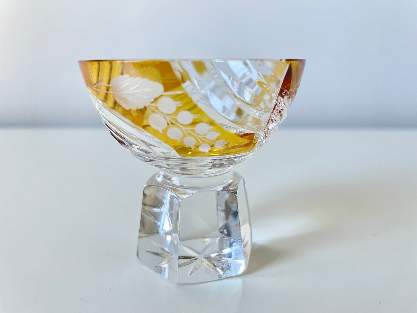 Lorup liqueur glass with etching