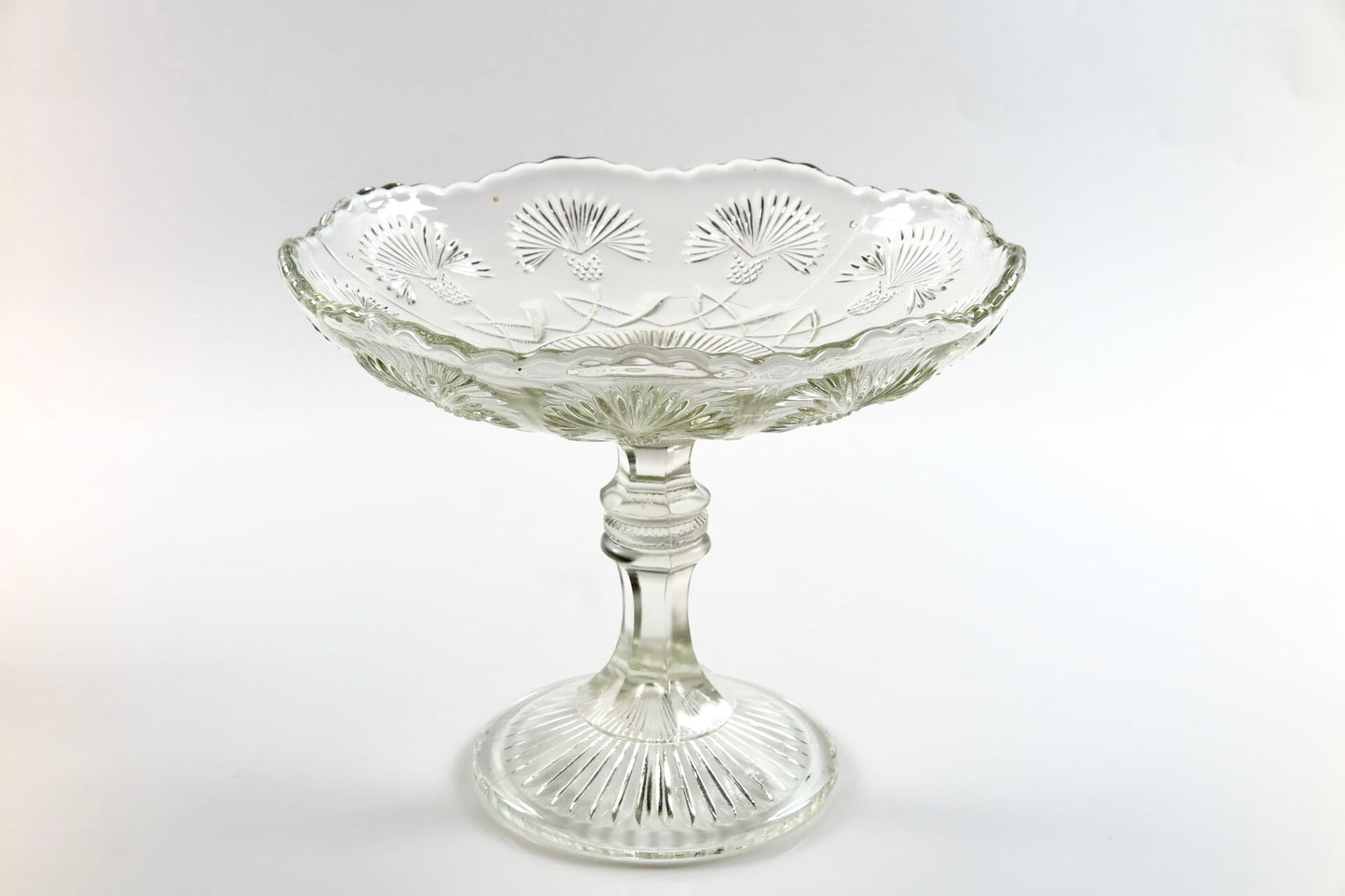 Estonian First Independance period fruit bowl with cornflower motive by Johannes Lorup manufactury