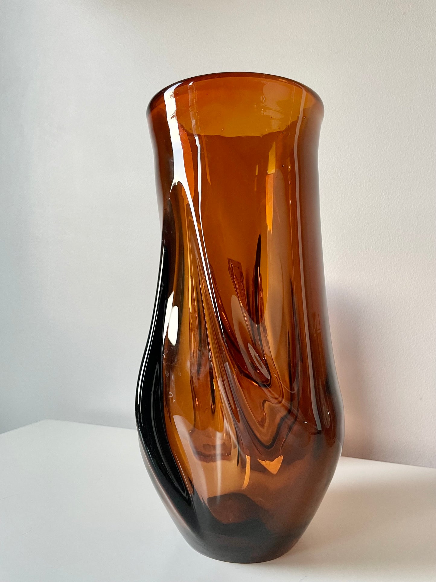 Vase produced by Tarbeklaas, model Rock