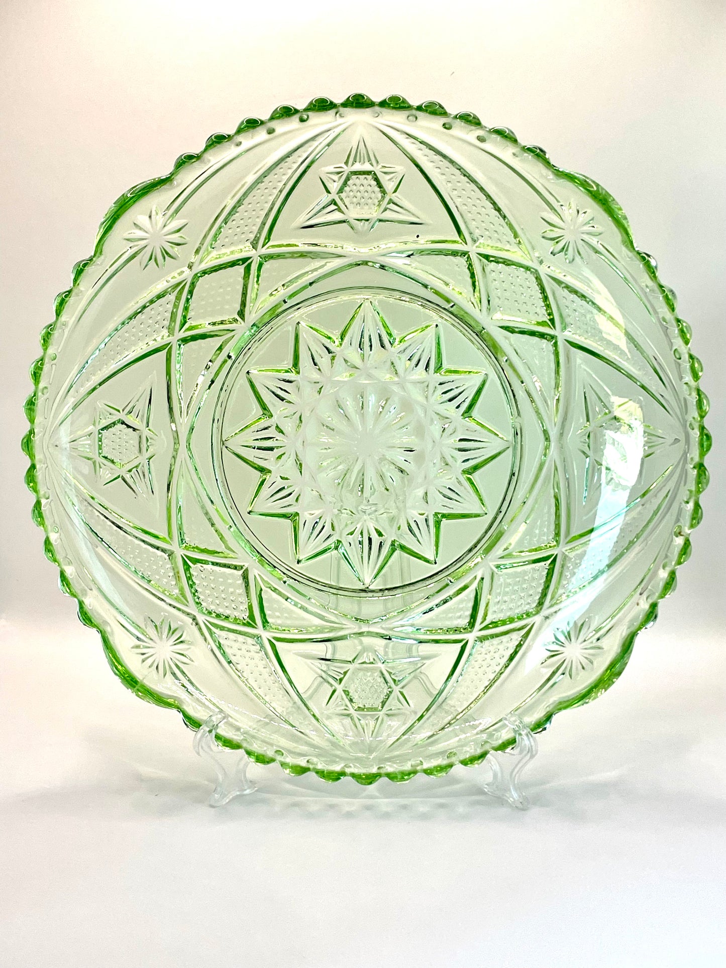 Lorup green glass platter