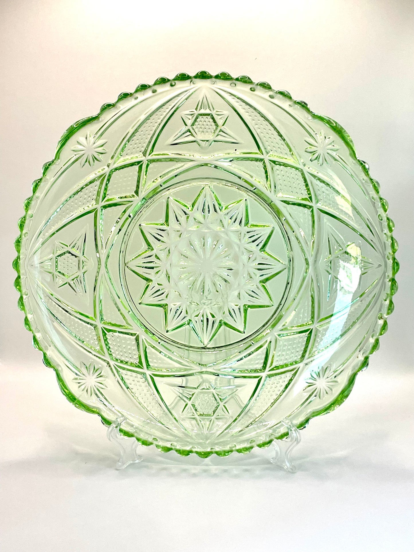 Lorup green glass platter