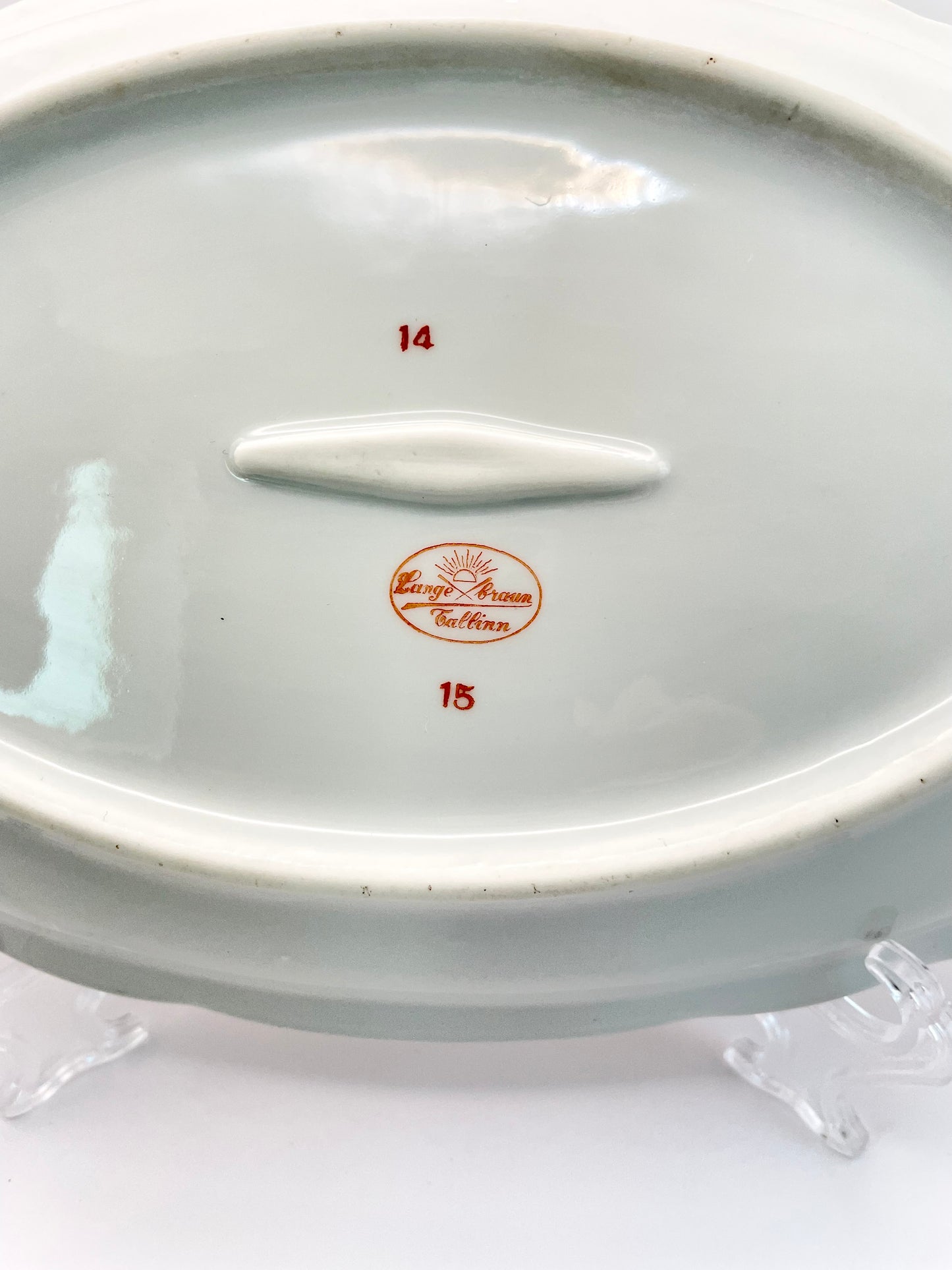 Langebraun platter with a hand-painted sausage