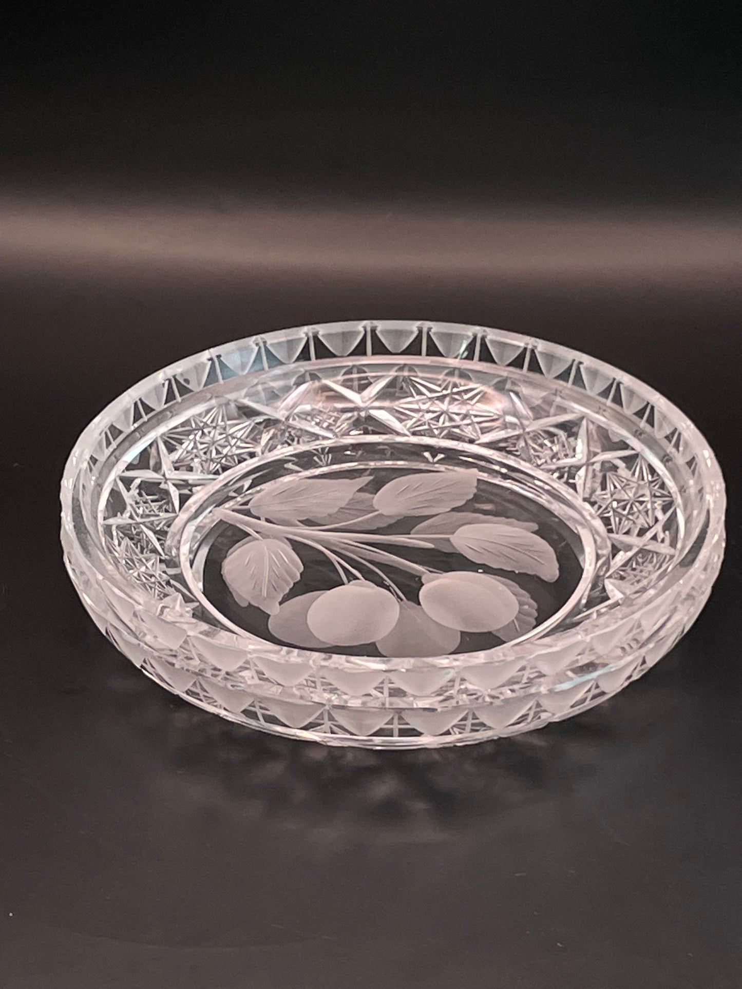 Two small Estonian crystal workshop plates