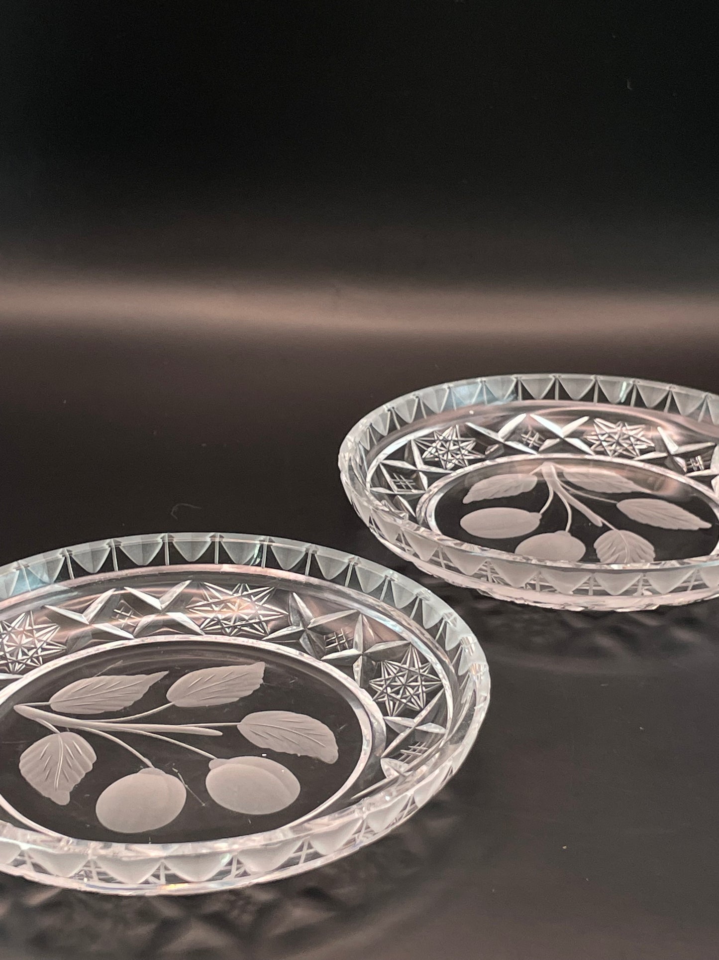 Two small Estonian crystal workshop plates